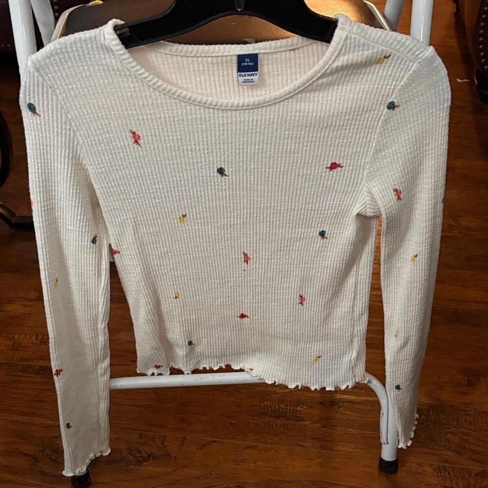 Girls Old Navy long sleeve tee